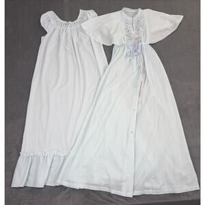 Vintage Gilead Light Blue Summer Robe & Nightgown Floral Embroidery Medium Chrty